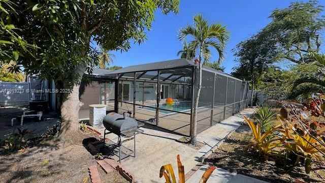 6980 Scott St - Photo 2 of 8