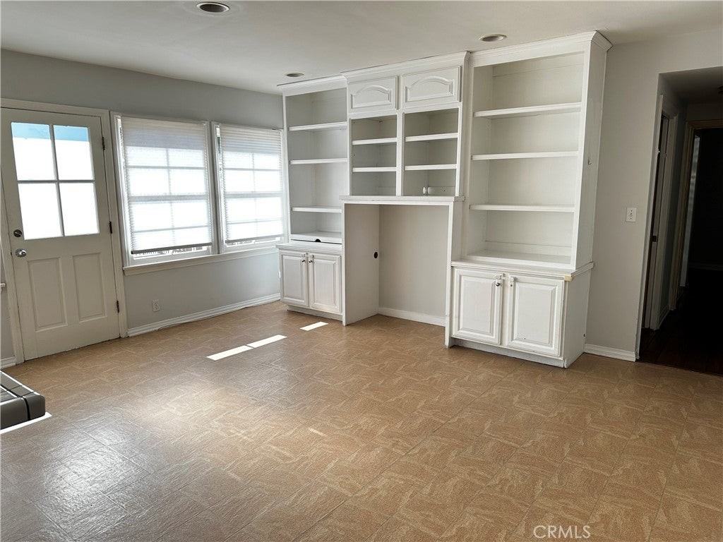 2900 Shakespeare Drive - Photo 7 of 18