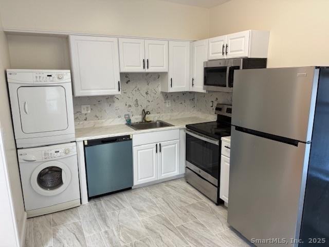 211 Knickerbocker Ave - Photo 2 of 10