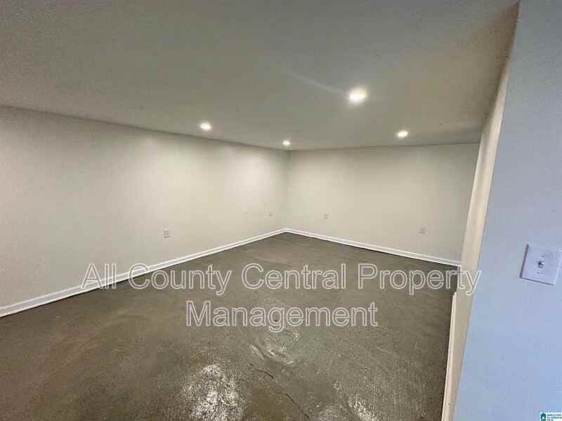 2725 23rd Street Ensley #2 - Photo 5 of 7