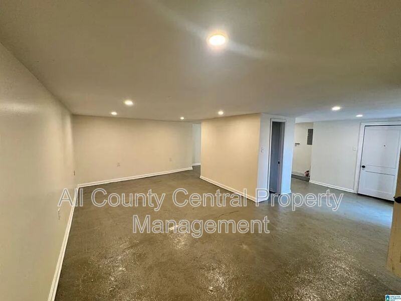 2725 23rd Street Ensley #2 - Photo 6 of 7