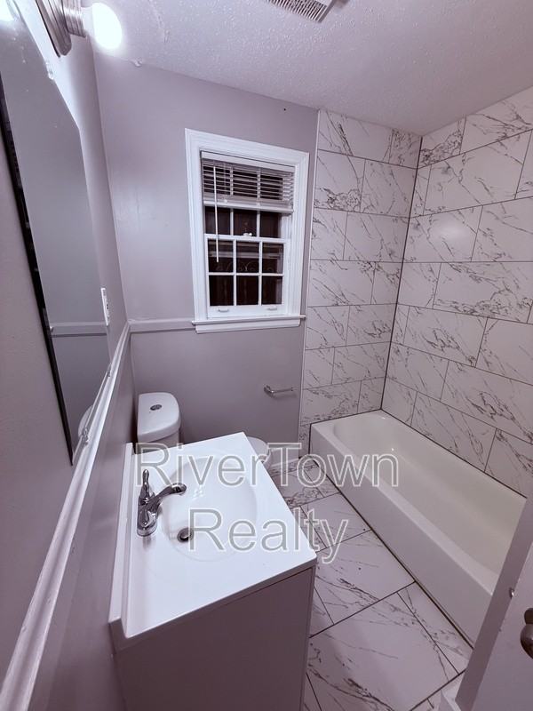 504 Philwood Cove - Photo 7 of 10