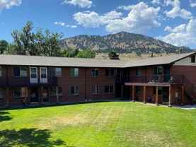 911-933 Portland Place - Photo 1 of 1