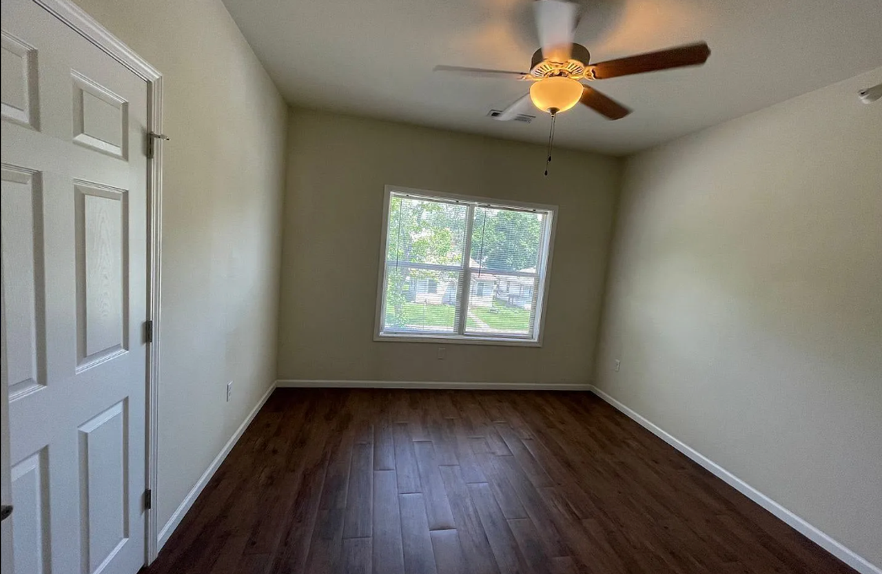 923 Thurston Street #12 - Photo 6 of 16