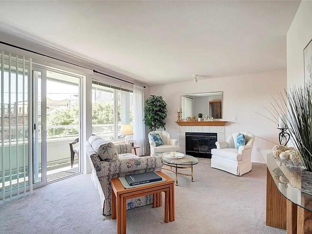 2448 Northwest 59th Street #301 - Photo 6 of 16