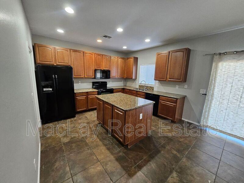 1294 West Agrarian Hills Drive - Photo 5 of 27