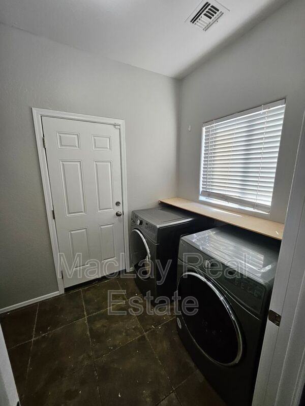 1294 West Agrarian Hills Drive - Photo 7 of 27