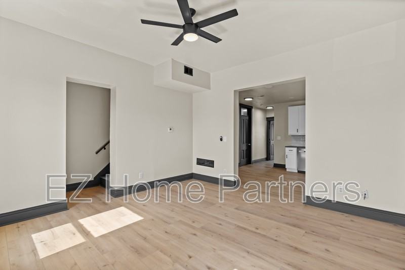 2319 Indiana Avenue #2F - Photo 6 of 10