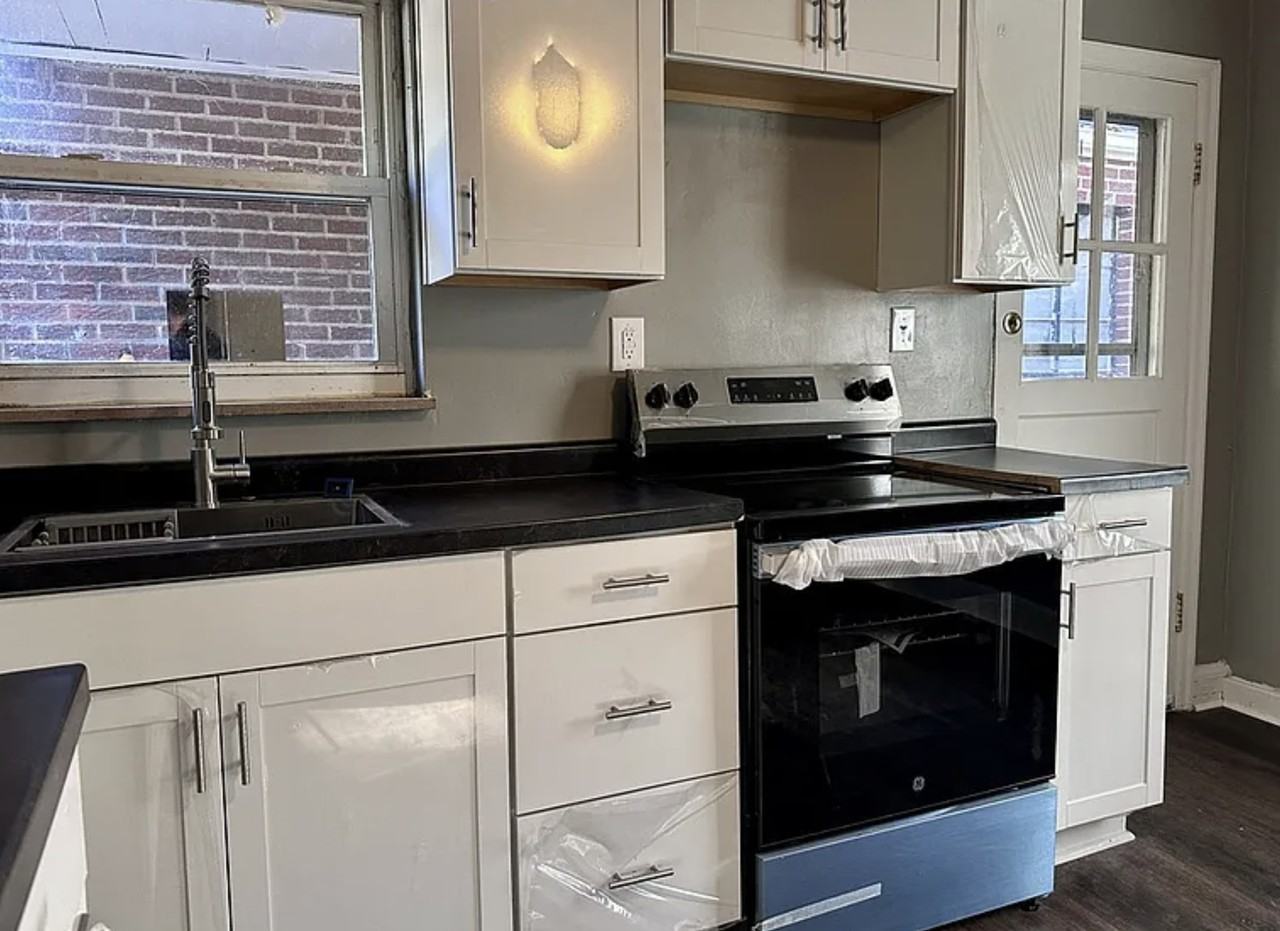 551 Garrison Avenue - Photo 5 of 21