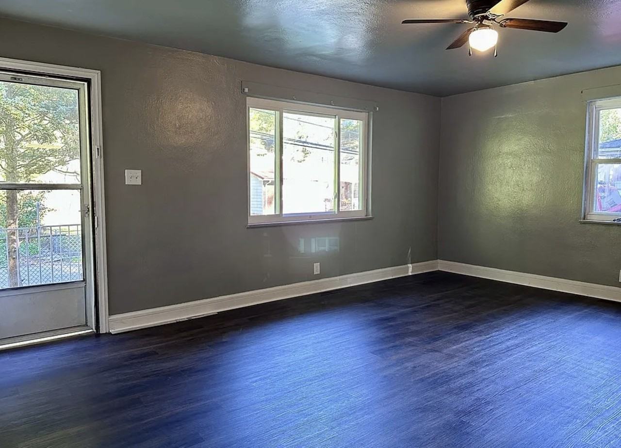 551 Garrison Avenue - Photo 6 of 21