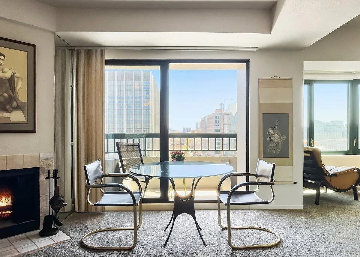 601 Van Ness Ave - Photo 6 of 25