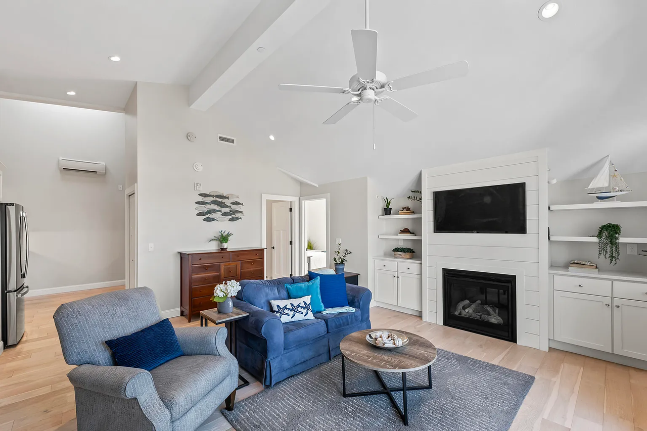 298 York Street - Photo 6 of 19