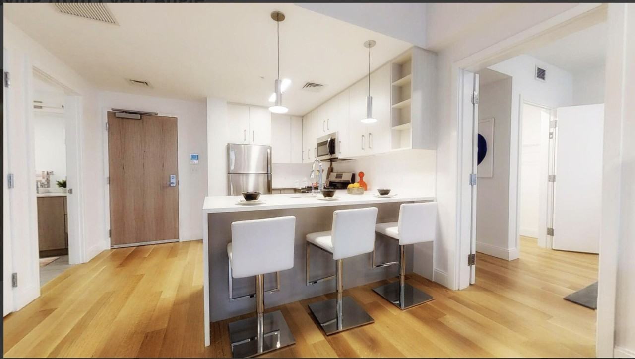 650 Columbus Ave #224D - Photo 4 of 14