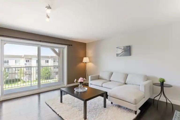 235 Bridgeland Drive South #314 - Photo 5 of 12