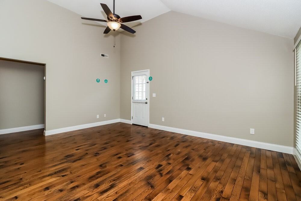 660 Rebecca Jane Dr - Photo 6 of 16