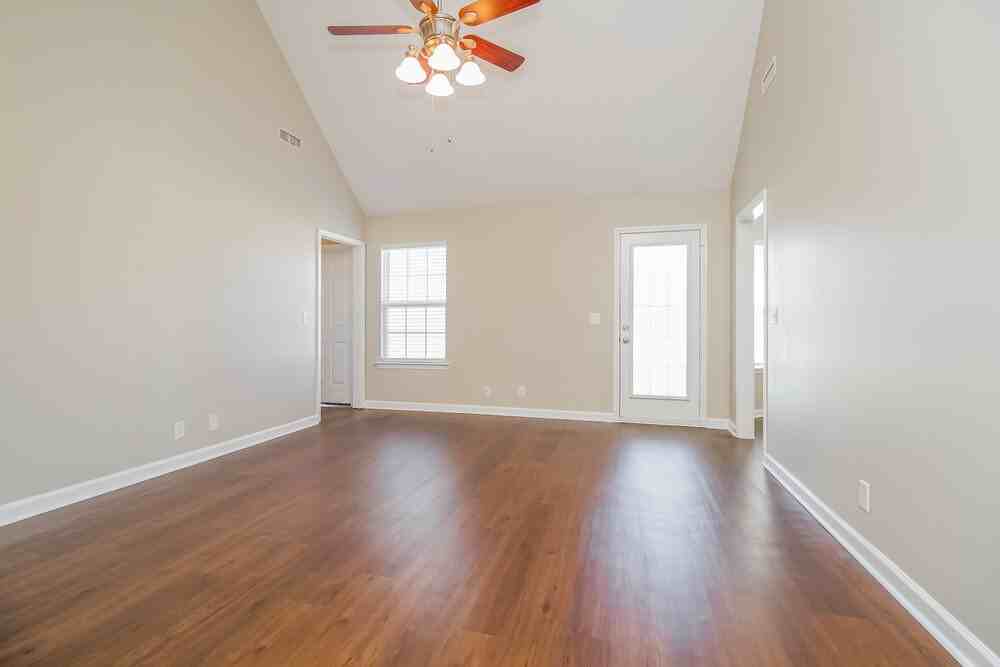 4229 Nandina Ct - Photo 2 of 17