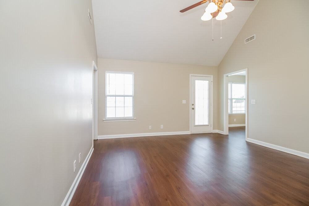 4229 Nandina Ct - Photo 3 of 17