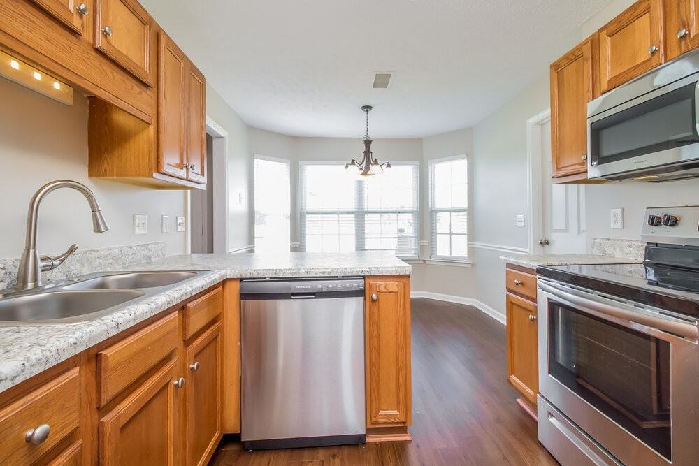 4229 Nandina Ct - Photo 7 of 17