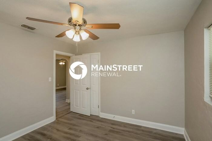 2227 17th Ave S - Photo 6 of 14