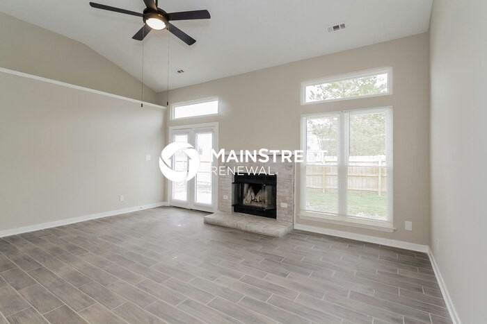 5506 Carronbridge Lane - Photo 3 of 15