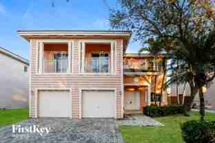 377 Northeast 29th Terrace - Photo 1 of 1