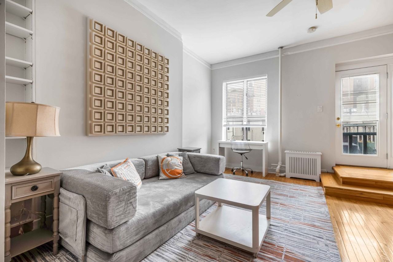 130 West 81st Street #3 - Photo 4 of 19