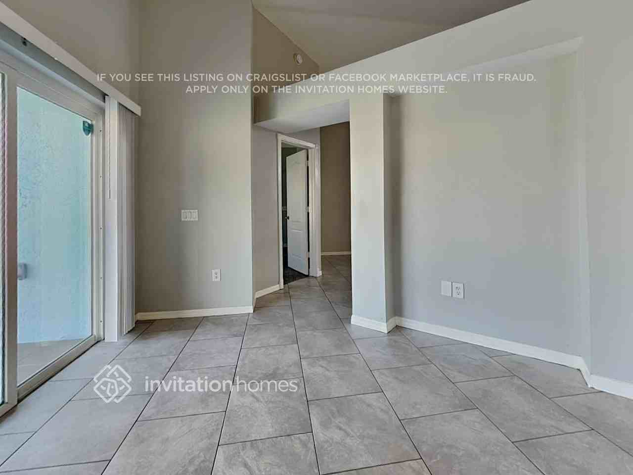 1306 Timber Trace Dr - Photo 6 of 19