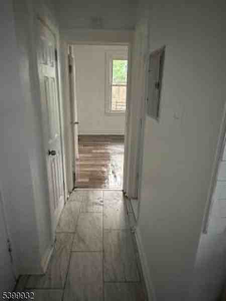 231 Alexander St #1R - Photo 6 of 9