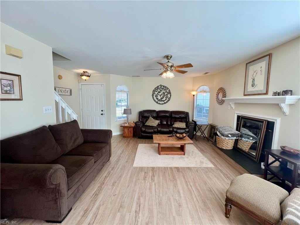 1688 Cottenham Lane - Photo 7 of 27