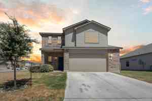 featured image of 7831 Sunrise Cay