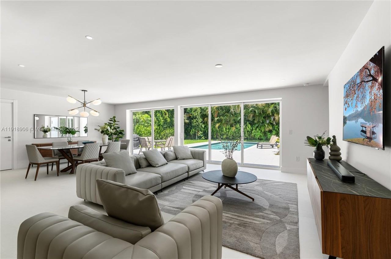 NE 104th St & N Miami Ave - Photo 6 of 41