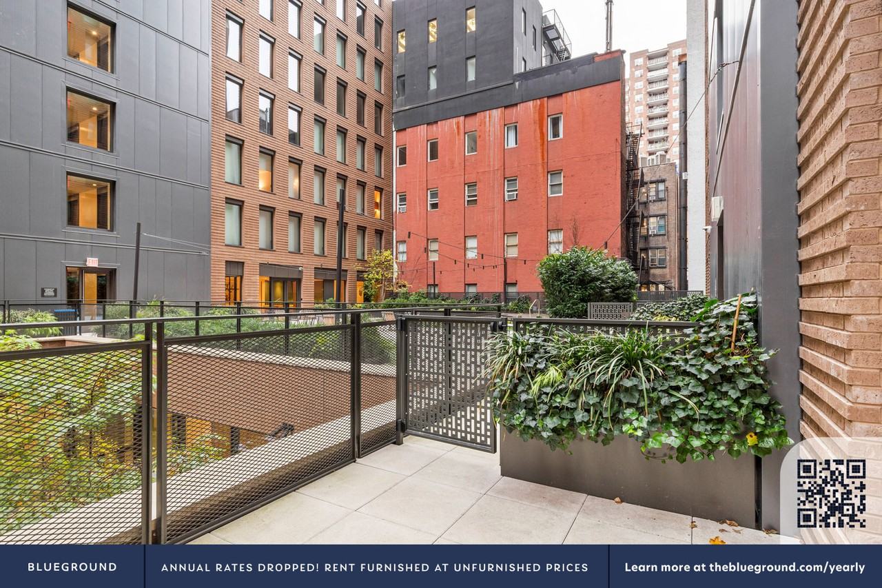 244 West 29th Street - Photo 4 of 29