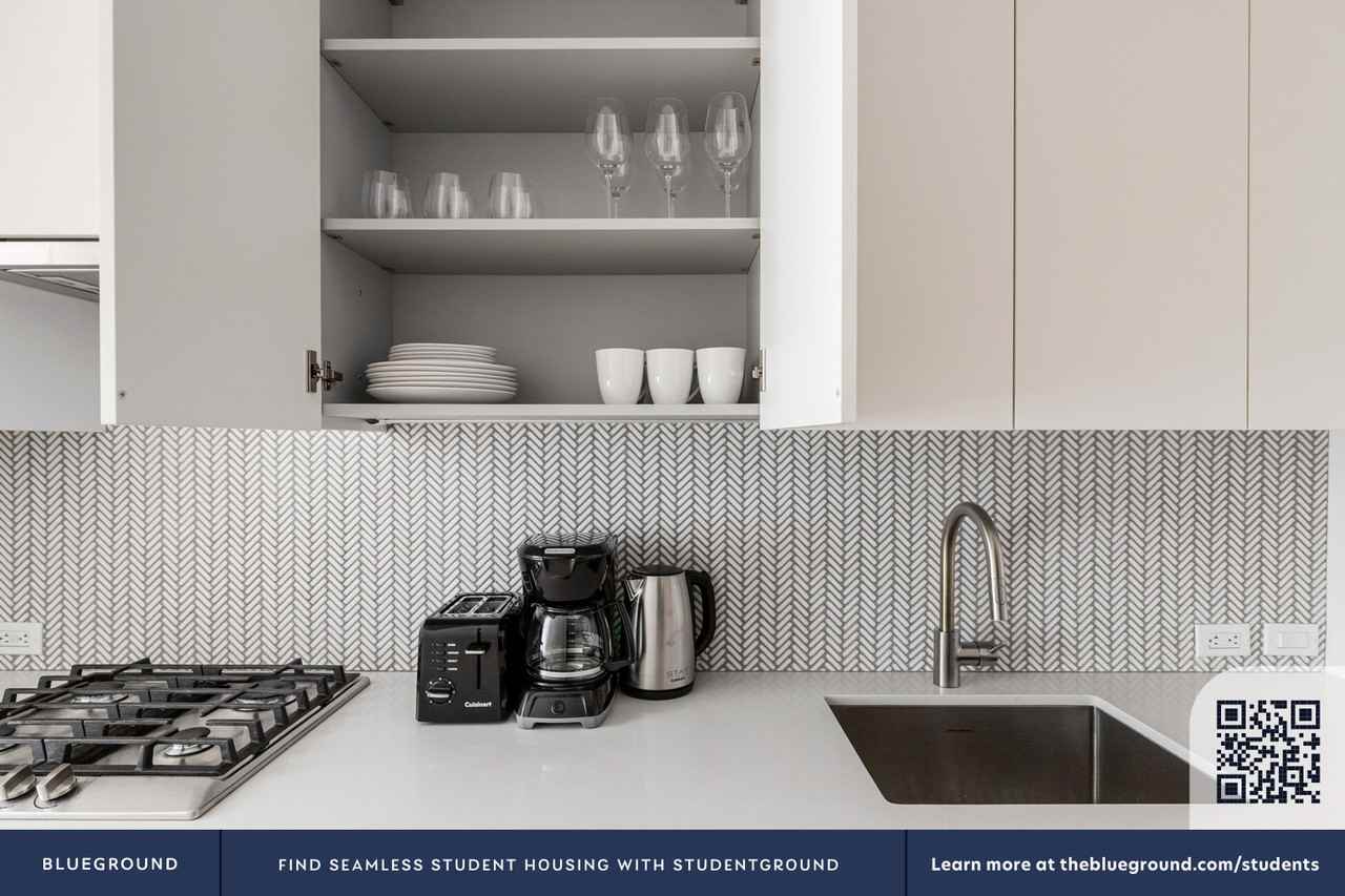 244 West 29th Street - Photo 7 of 29