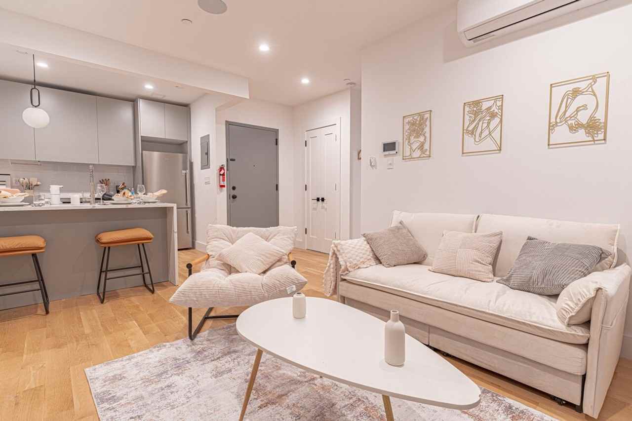 248 Schaefer St #1359082P - Photo 2 of 22