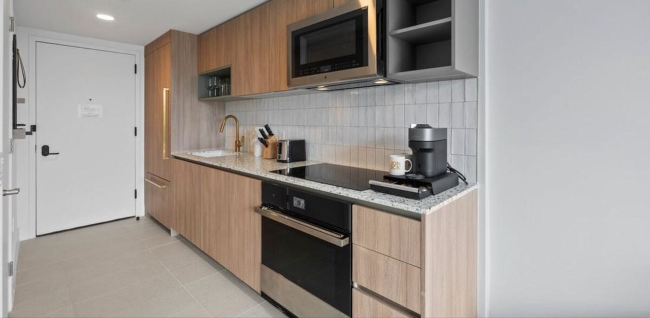 701 Ne 1st Ave #1028793P - Photo 6 of 46