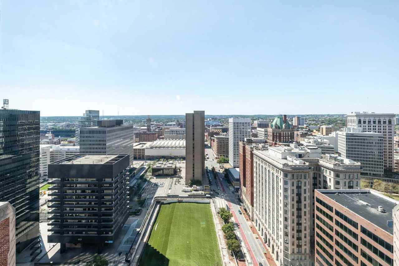 10 Light Street - Photo 2 of 136