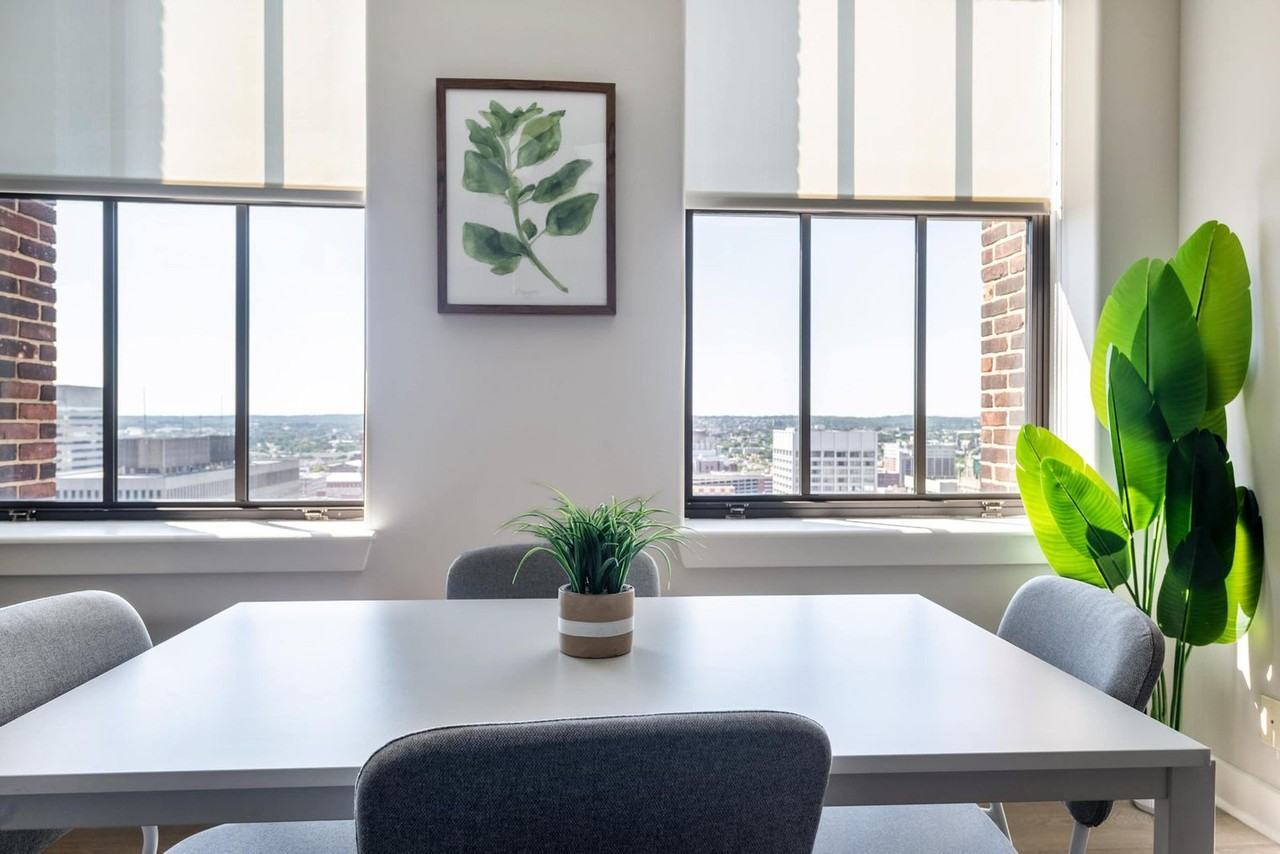 10 Light Street - Photo 5 of 136