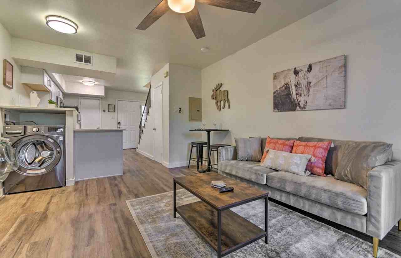 3915 West 8th Street #1296530P - Photo 2 of 20