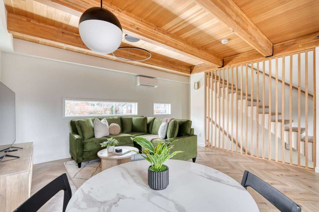 5018 Ne 26th Ave #1309890P - Photo 7 of 38