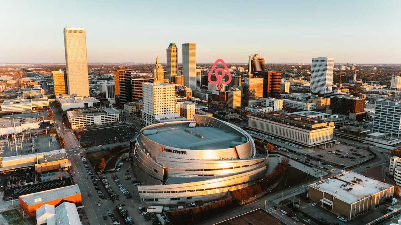 400 S Main St #1322466P - Photo 2 of 17