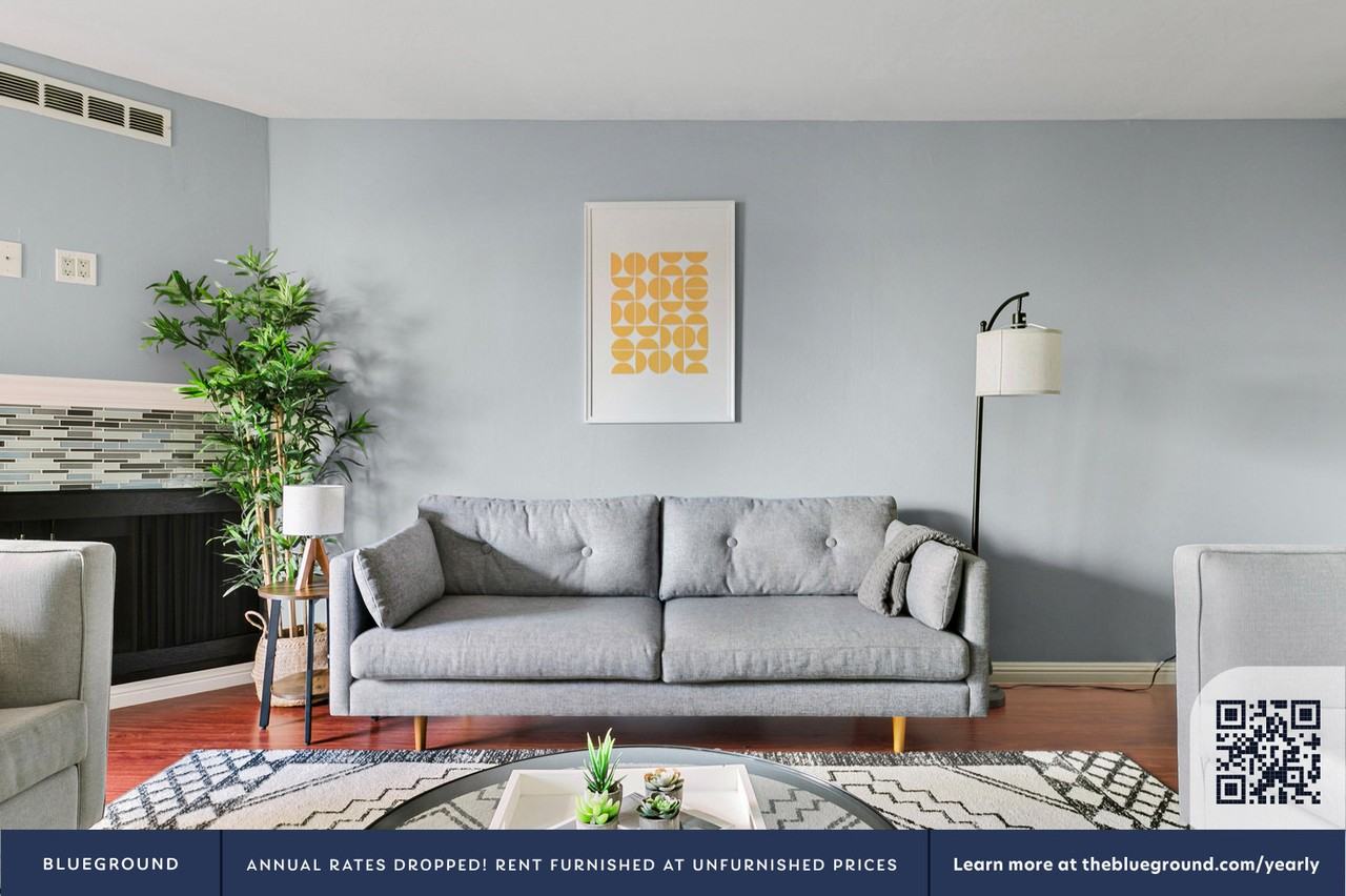 235 Arlington Rd #2101 - Photo 4 of 34