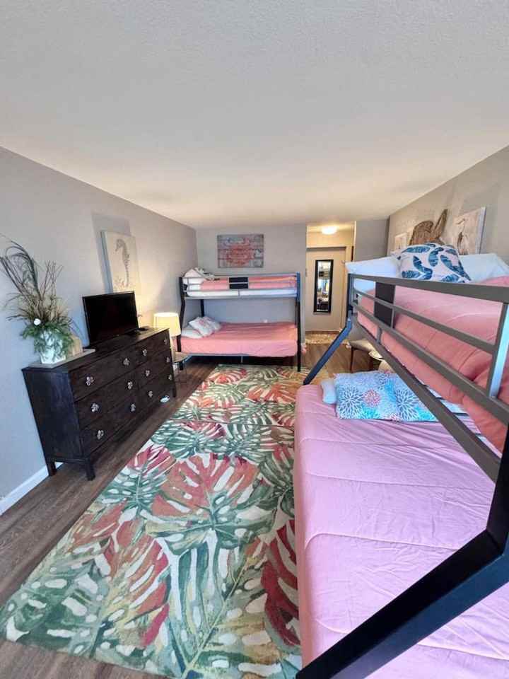 215 Atlantic Avenue - Photo 7 of 27