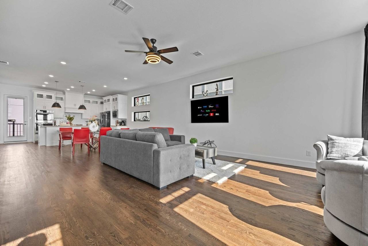 516 Secretariat Dr #1355606P - Photo 5 of 50