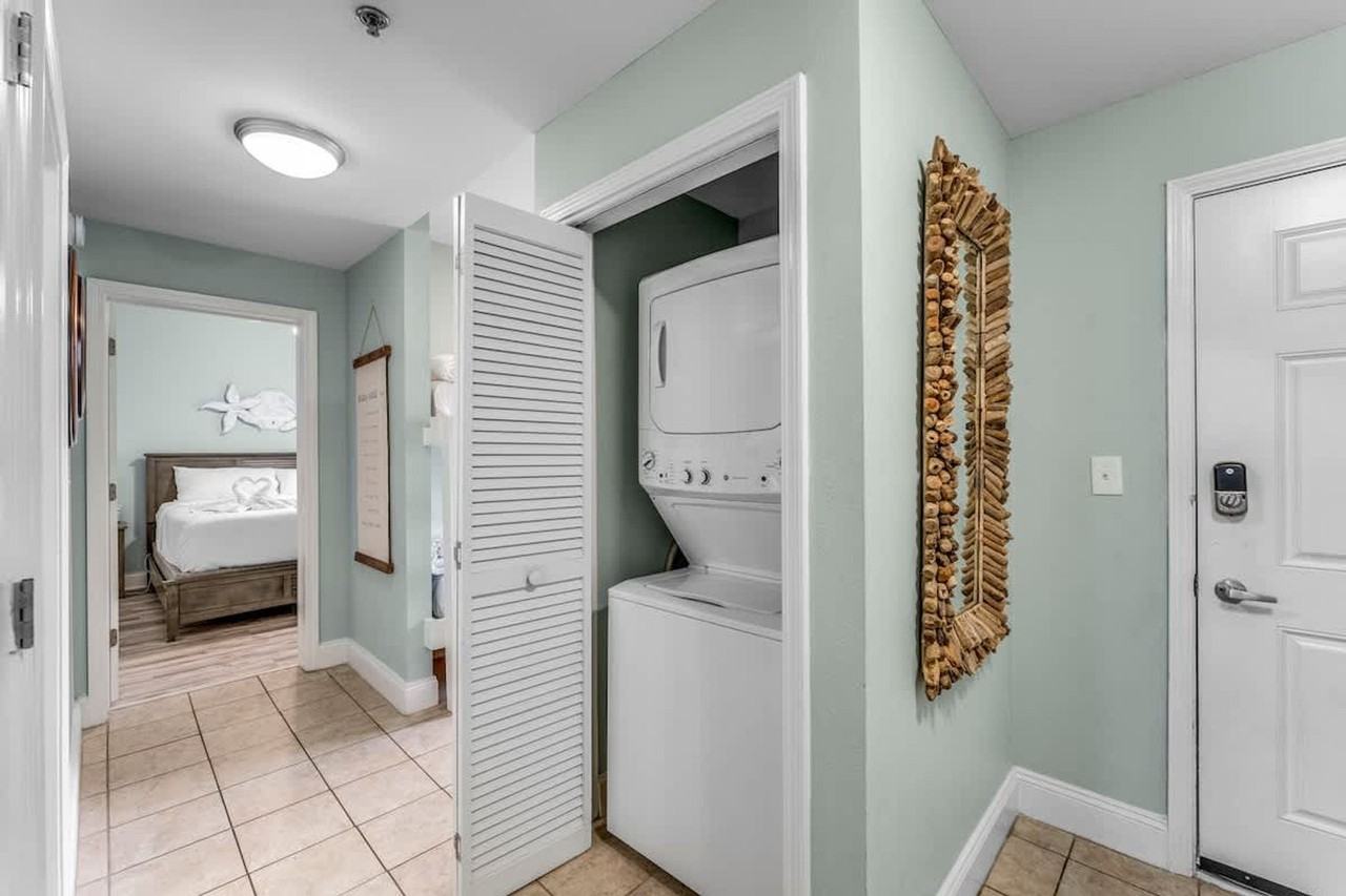 9902 S Thomas Dr #1354966P - Photo 6 of 34