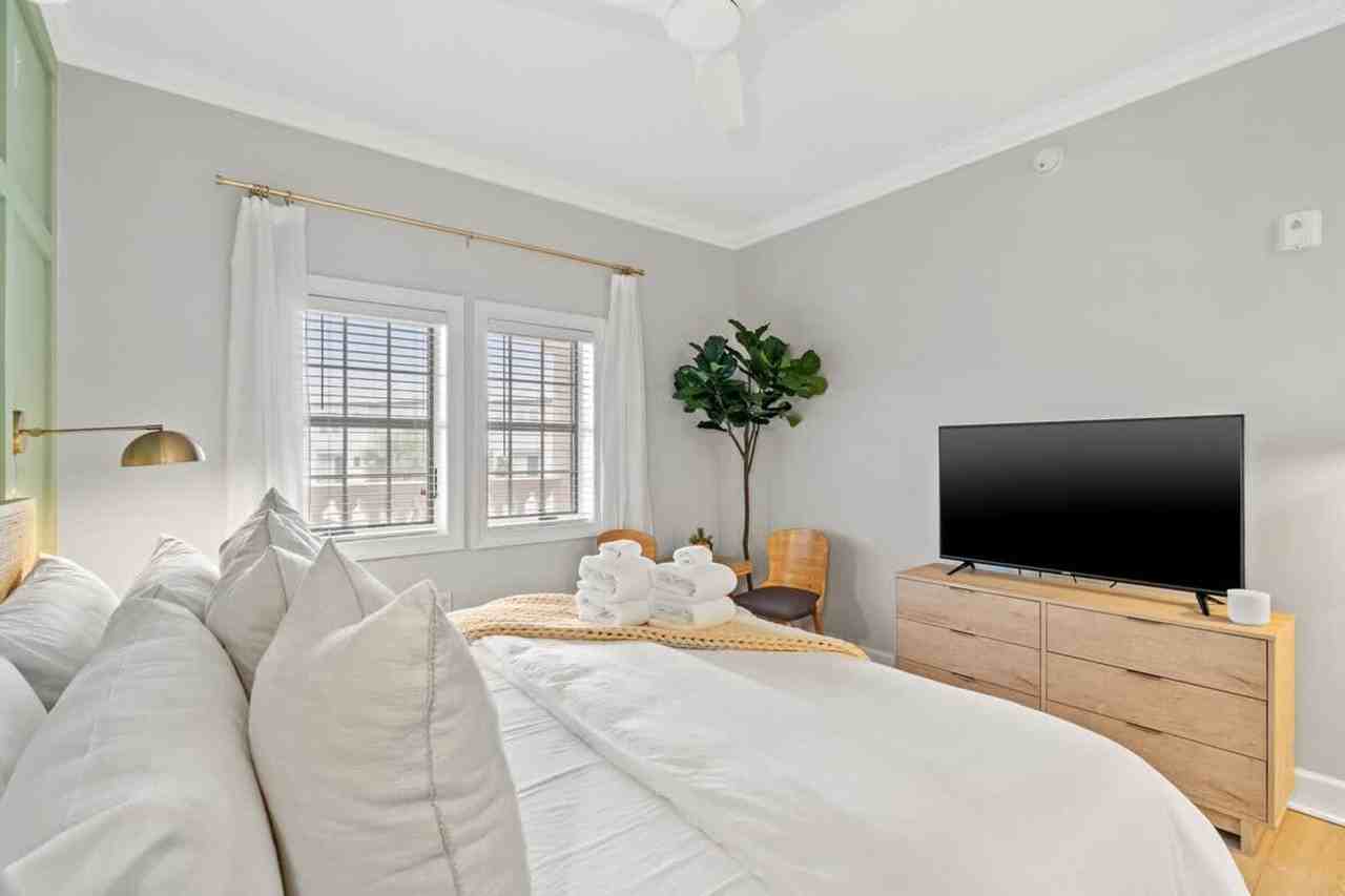 10343 East County Highway 30a #1354995P - Photo 5 of 24