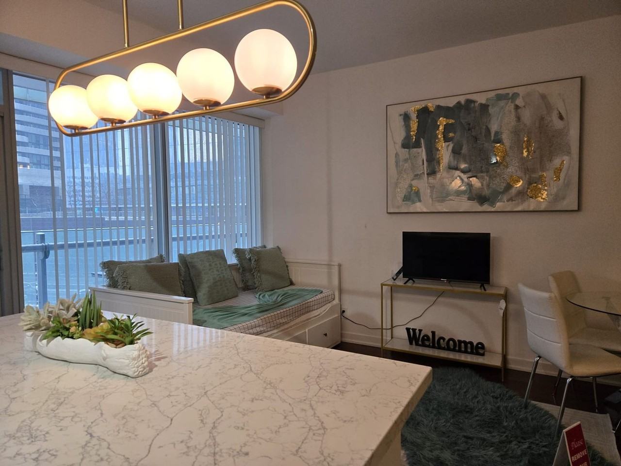 17 Charlotte St #1347725P - Photo 5 of 40