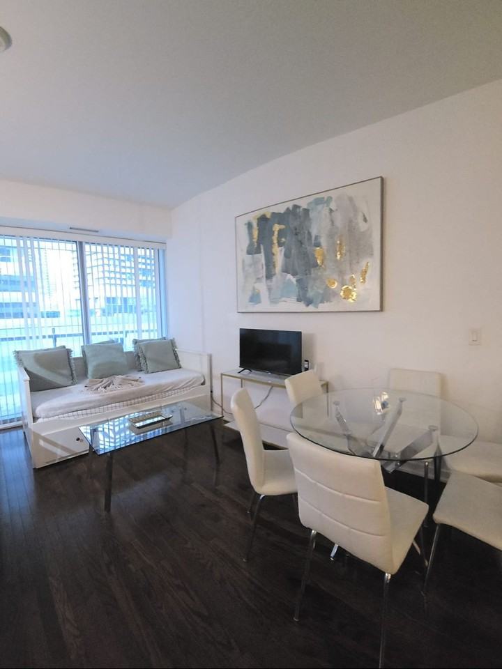 17 Charlotte St #1347725P - Photo 6 of 40