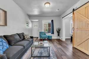 featured image of 1817 Mayview Avenue