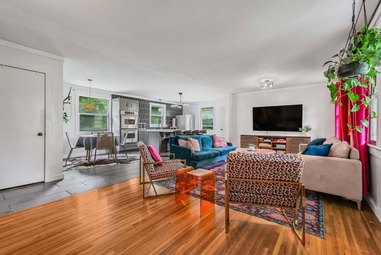 4834 Hopedale Dr #1357995P - Photo 2 of 37