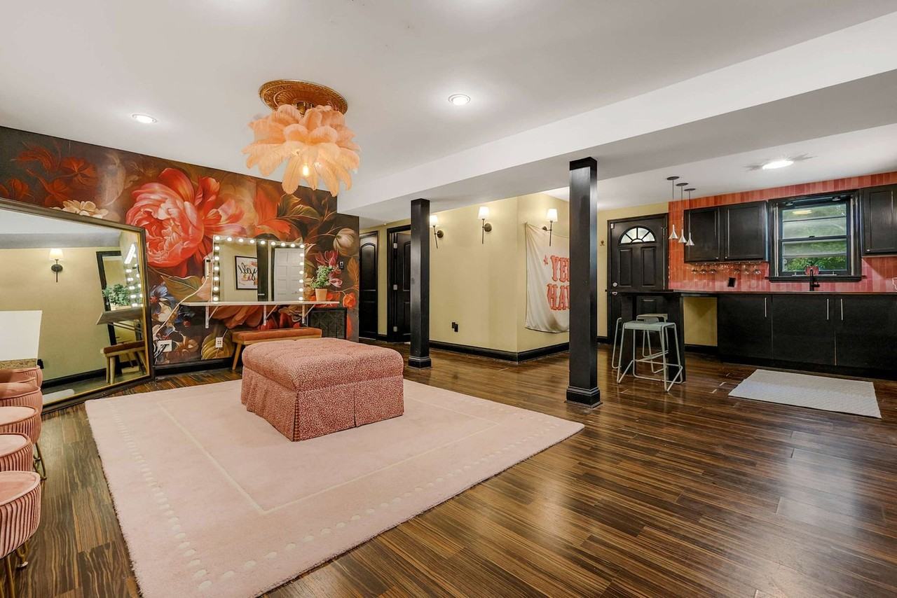 4834 Hopedale Dr #1357995P - Photo 3 of 37